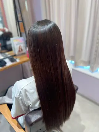 ロング 西原 愛紗のヘアスタイル