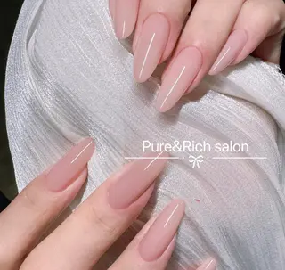 ネイル Pure&Rich Nailのネイルデザイン