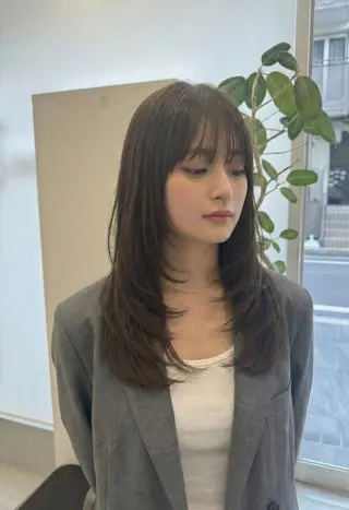 ロング tre.甲子園口店/ レイヤーカットのヘアスタイル