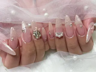 ネイル Roi ayanaのネイルデザイン