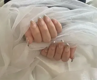 ネイル sara : salon ELVIのネイルデザイン