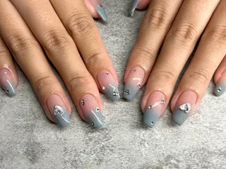 ネイル L' eclatのネイルデザイン