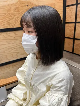 セミロング カラー パーマ ヘアアレンジ メンズ キッズ ネイル マツエク・マツパ アイブロウ 久木原 ゆりのヘアスタイル
