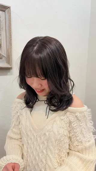 セミロング Iris. Yuuのヘアスタイル