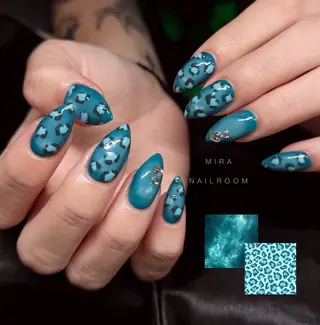 ネイル MIRA NAILROOMのネイルデザイン