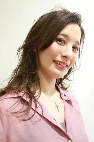 セミロング 岡元 朗弘のヘアスタイル