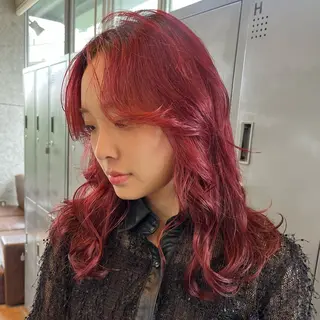 セミロング カラー ボブハイトーン🦖 デザインMAMIのヘアスタイル