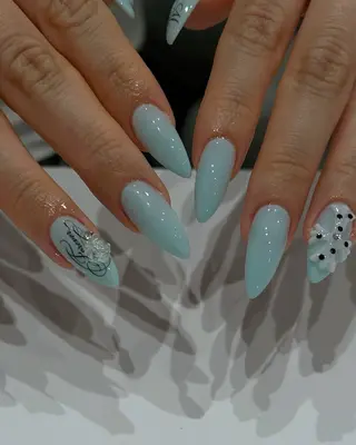 ネイル Nova Nail Salonのネイルデザイン