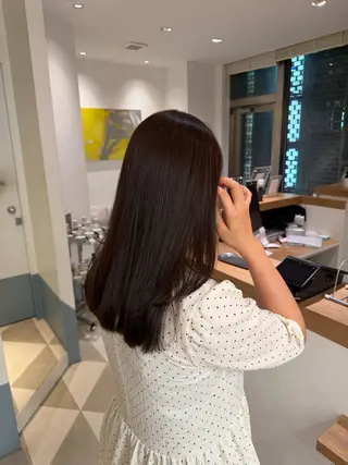セミロング FUJIIKANON /透明感カラーのヘアスタイル