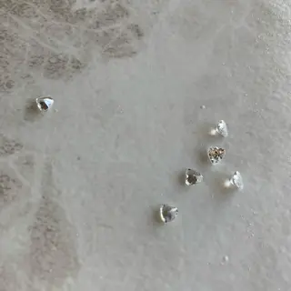 ネイル 里見 麗のネイルデザイン