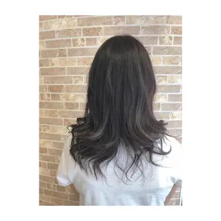 ミディアム カラー 中野 竜介のヘアスタイル