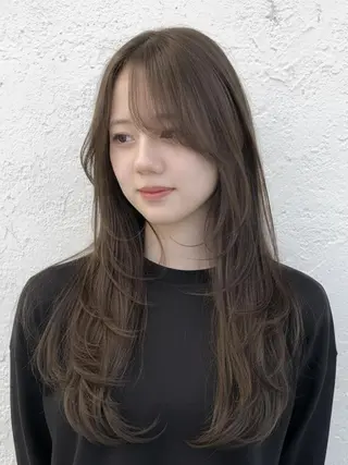 ロング kuschel モリオカのヘアスタイル