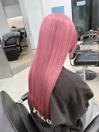 ロング ブリーチ特化🎖️ピ ンクカラー高橋さやかのヘアスタイル