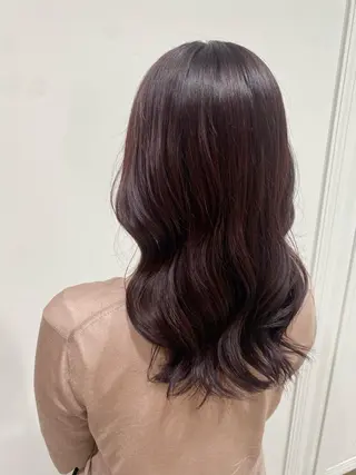 ロング MEGU/layer cut/透明感カラーのヘアスタイル
