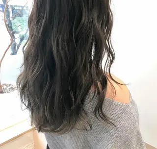 ロング カラー 大阪ヴィーガンサロン KANAKOのヘアスタイル