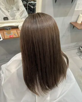セミロング カラー RuLaN AMIのヘアスタイル