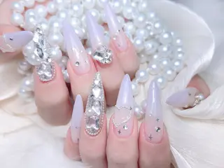 ネイル 🎀M nails✨ ビューティーのネイルデザイン