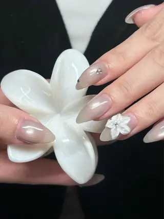 ネイル IROHA NAIL 愛音のネイルデザイン