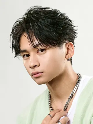 ショート パーマ 角戸 嵐のヘアスタイル