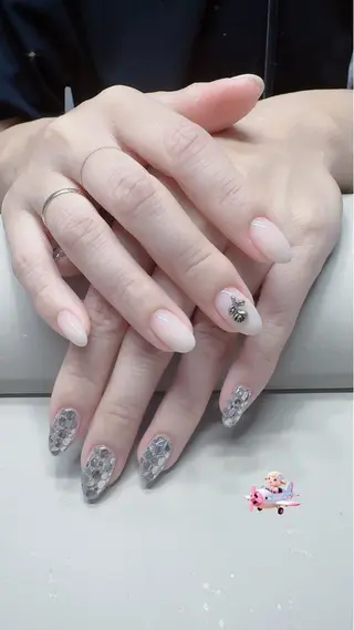 ネイル 伊藤 仙奈のネイルデザイン