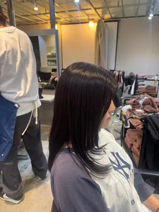カラー 櫻木 志穏のヘアスタイル