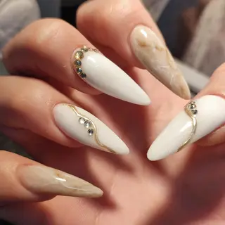 ネイル RUNWAY 　　のネイルデザイン