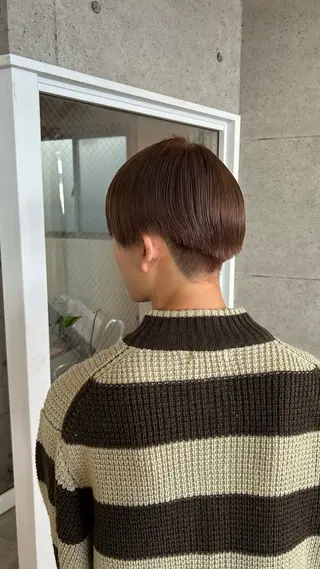 カラー メンズ 安井 楓琳のヘアスタイル
