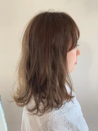 セミロング カラー パーマ ヘアアレンジ 加藤 綾華のヘアスタイル