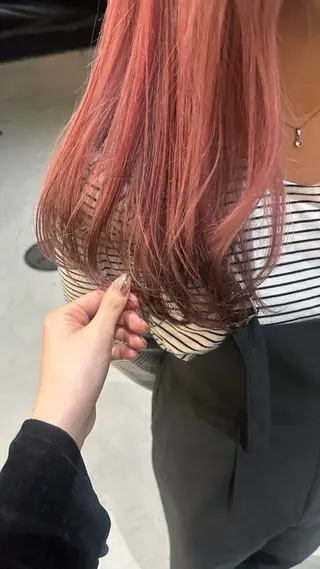 カラー 彦坂 柚羽のヘアスタイル