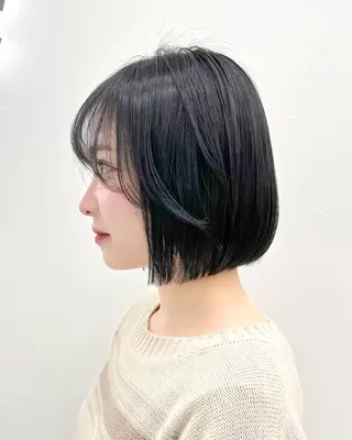 ショート カラー ヘアアレンジ 縮毛矯正🤍 ボブ/ HIKARIのヘアスタイル