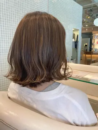 カラー 安永 里帆のヘアスタイル