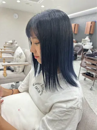 カラー 天野 由基のヘアスタイル