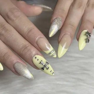 ネイル 天王寺rebest 💅nailのネイルデザイン