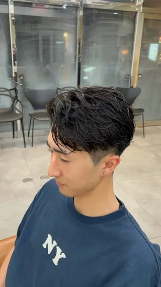 パーマ メンズ フェザーパーマメンズ ピンパーマ京都駅前のヘアスタイル
