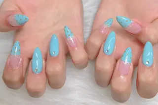 ネイル AURA NAIL 上前津のネイルデザイン