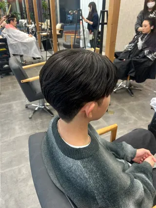ショート パーマ メンズ momo🎀毛流れ パーマ/🚹限定のヘアスタイル