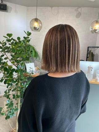 ショート 岸川 恭子のヘアスタイル