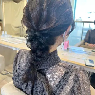 セミロング ヘアアレンジ 盛れるレイヤーカット 得意🌹井上美沙のヘアスタイル