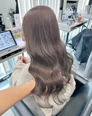 セミロング カラー Hardy ショータのヘアスタイル