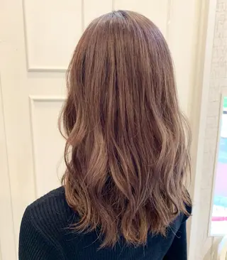 セミロング カラー Blanco Color&Careのヘアスタイル