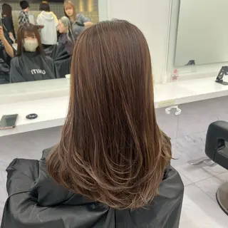セミロング カラー ふわっと抜け感🫧 ブラウンベージュ🤎のヘアスタイル