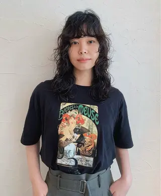 ミディアム パーマ 藤原 怜央のヘアスタイル