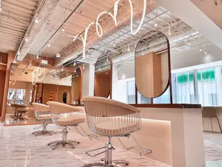 艶髪🫧髪質改善 縮毛矯正✨影山湧市のヘアスタイル