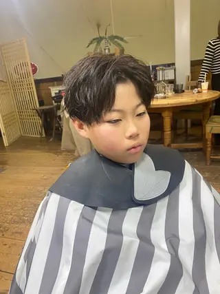キッズ タカハシ ユウヤのヘアスタイル