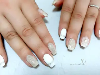 ネイル YUMI NAGAI のネイルデザイン