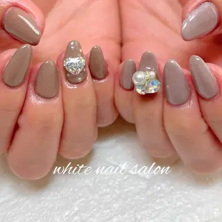 ネイル white nail salonのネイルデザイン