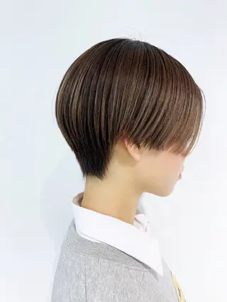 ショート 【レイヤーカット】 キサヌキミワのヘアスタイル