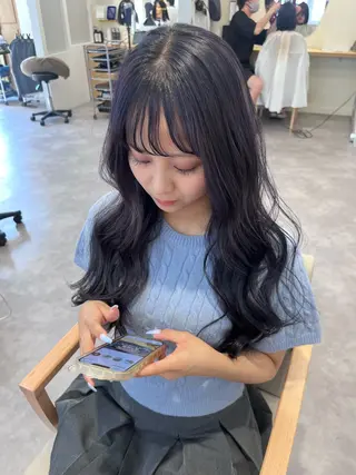 ロング カラー kato himariのヘアスタイル