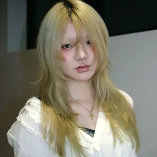 ロング DEAN JECYのヘアスタイル