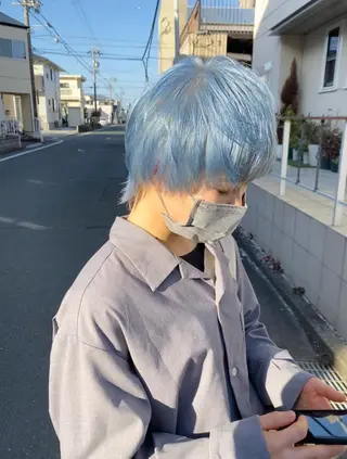 ショート ハイトーンカラー🌈 メンズパーマ鈴木康平のヘアスタイル